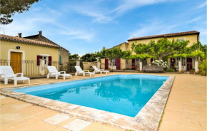 Amazing home in Maillane with Outdoor swimming pool, WiFi and 6 Bedrooms